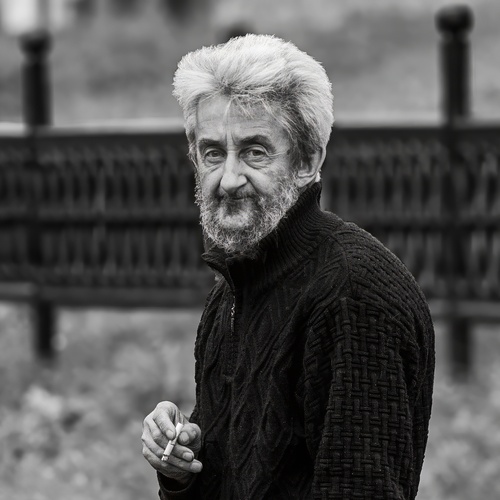 Photo #14044114