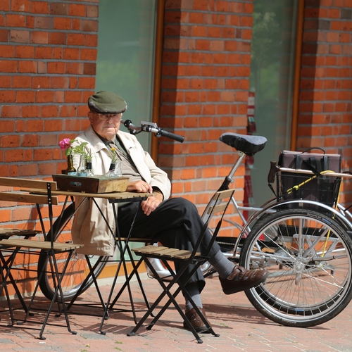 Photo #14046392