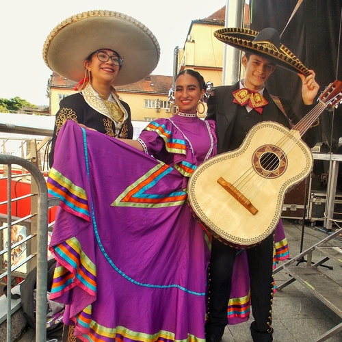 Photo #14046551