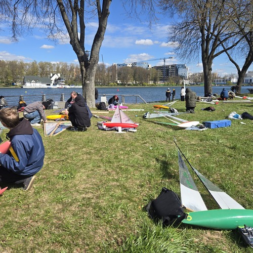 Photo #14049621