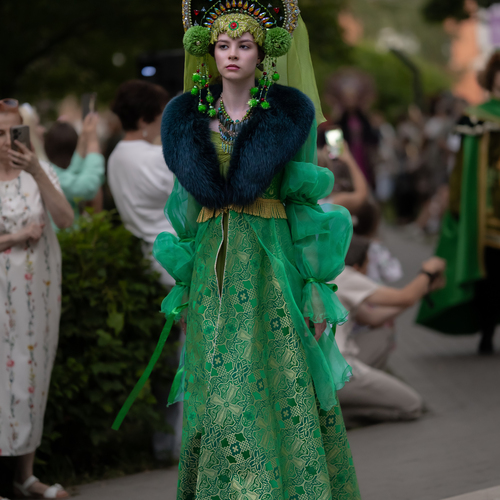 Photo #14062156