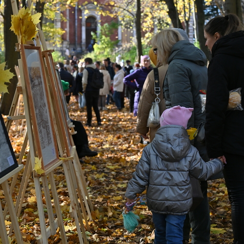 Photo #14067372