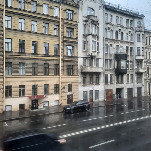 Photo #14071049
