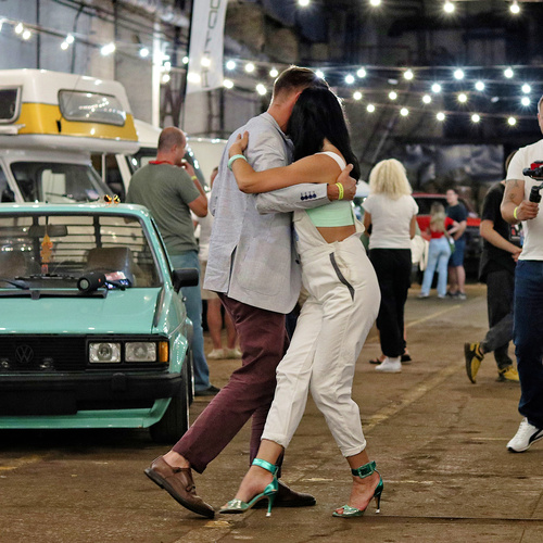 Photo #14082354