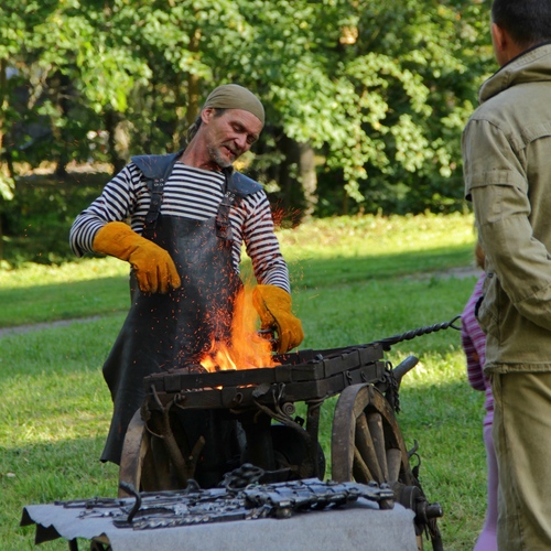 Photo #14087699