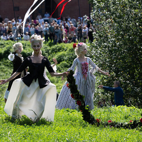Photo #14096549