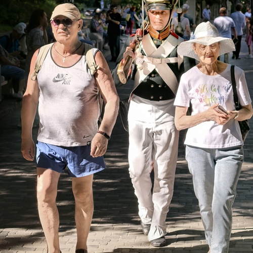 Photo #14097145