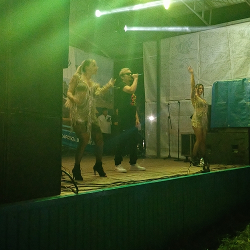 Photo #14110386