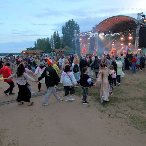Photo #14122721