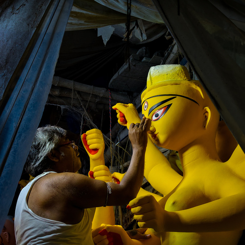 Awakening the divine: chokhu daan