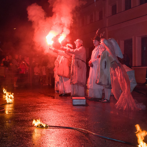 Photo #14143349