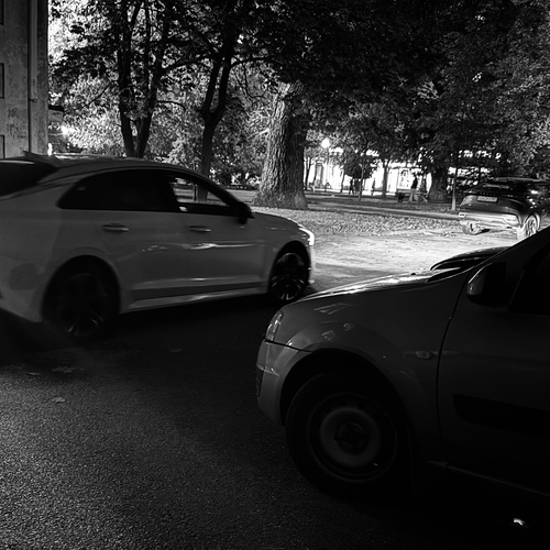 Photo #14148345
