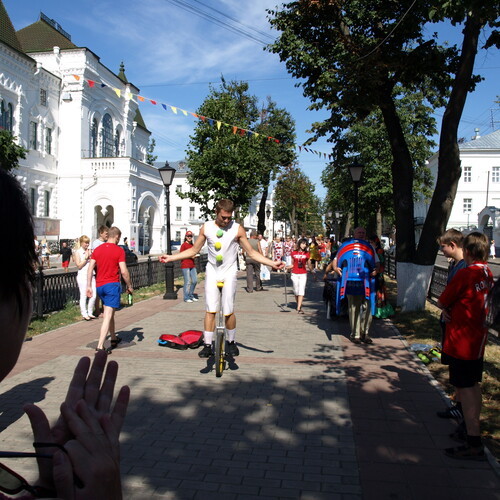 Городской праздник