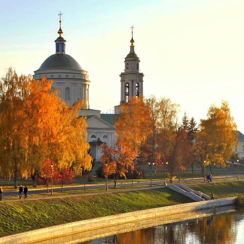 Вечер в осеннем городе