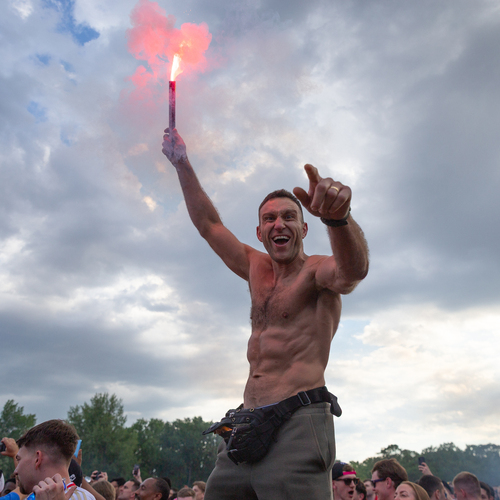 Photo #14175951
