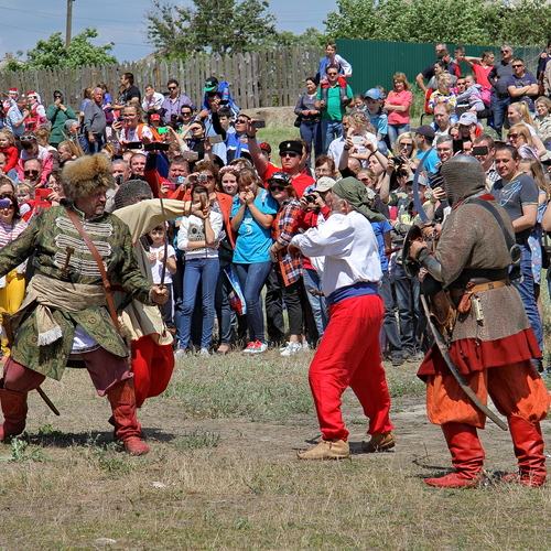 Photo #14182425