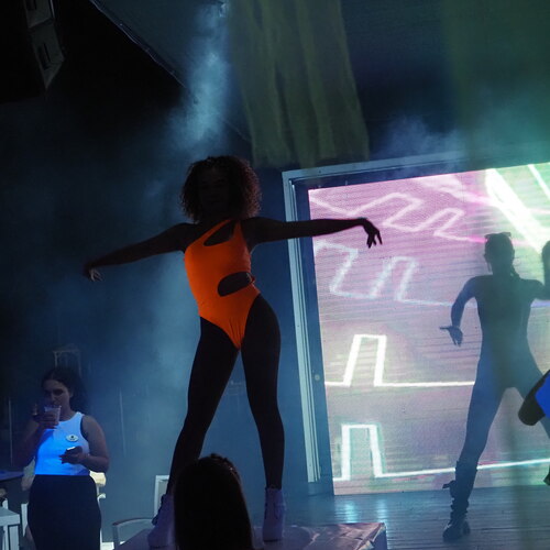 Photo #14182926