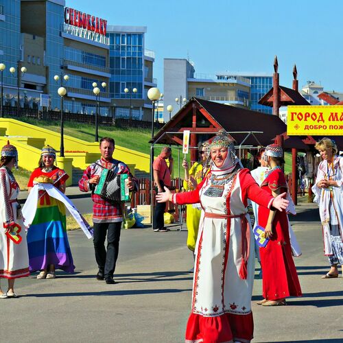 Фестивали и ярмарки