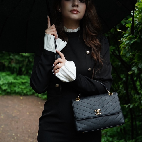Photo #14223227