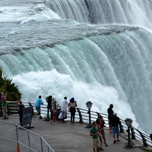 Photo #14234029
