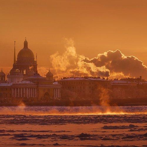 Долгожданная зима в Питере.