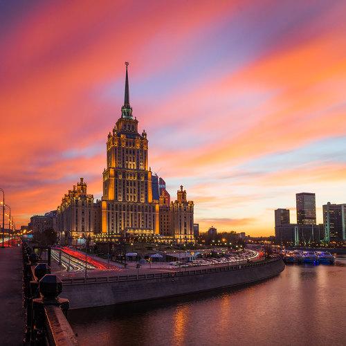 Гостиница "Украина"