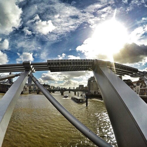 London Bridges