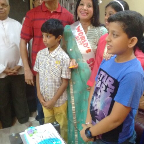 Birthday party families