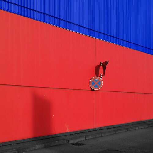 3 colors