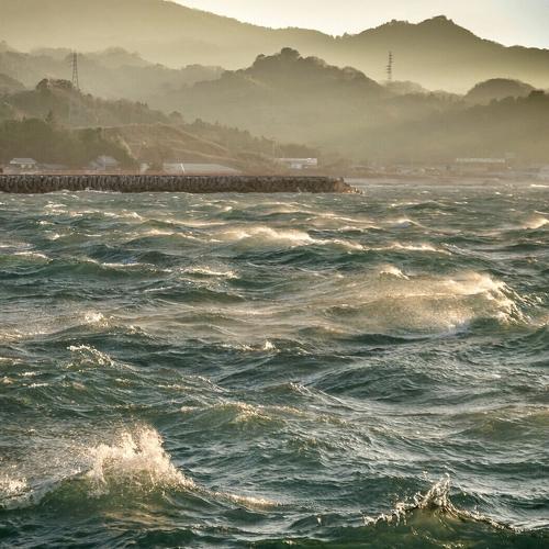 A windy day at Matsuyama..