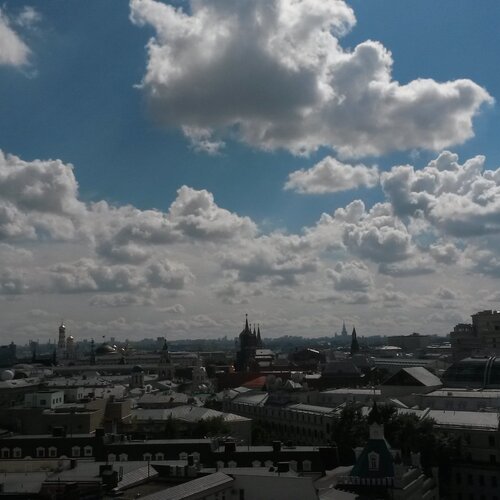 столичные облака