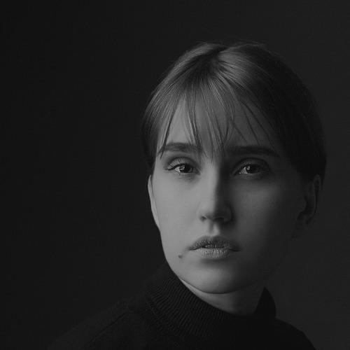 Ты знаешь, я теперь слаба...