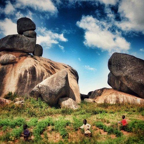 Riyom Rocks