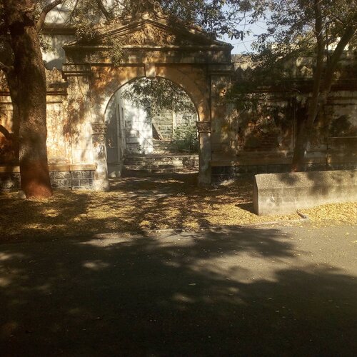Haritage place in LE college