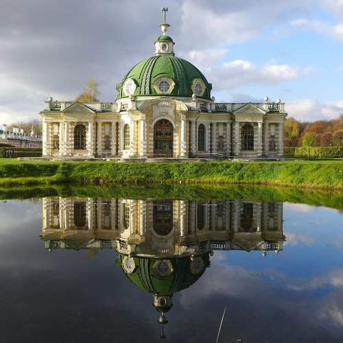 Кусково. Грот. Москва.