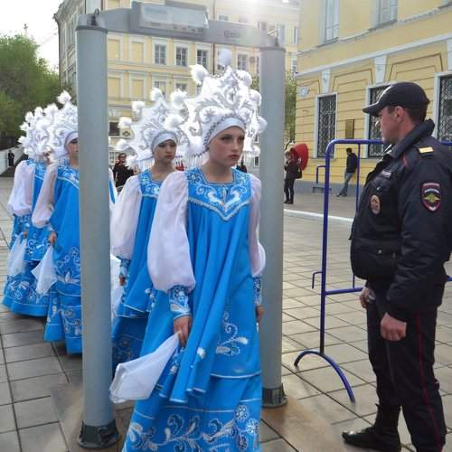 Проверка сказочных персонажей