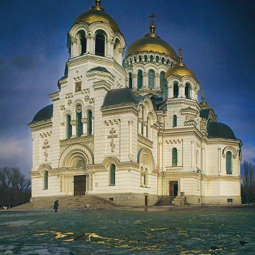 Храм