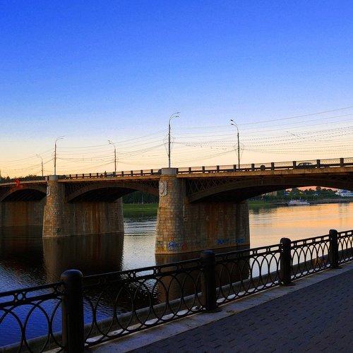 Нововолжский мост