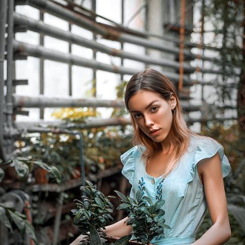 "Worker botanical garden"