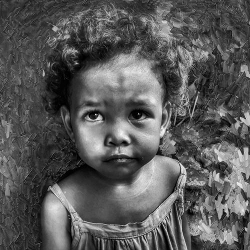 Salvea: Eyes of a Child