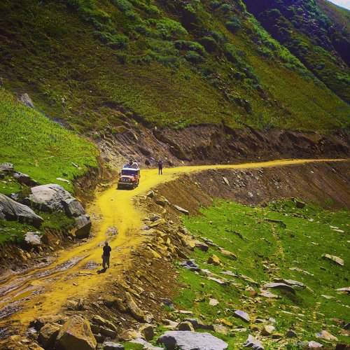 Track Ratti Gali Lake
