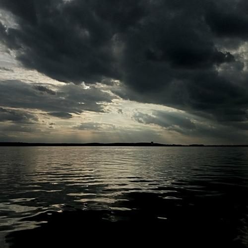 на море закат
