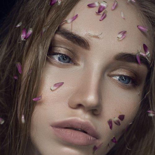 MELANCHOLIA