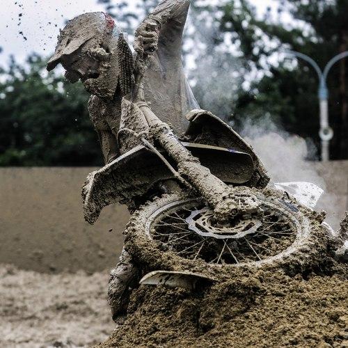 выход силой