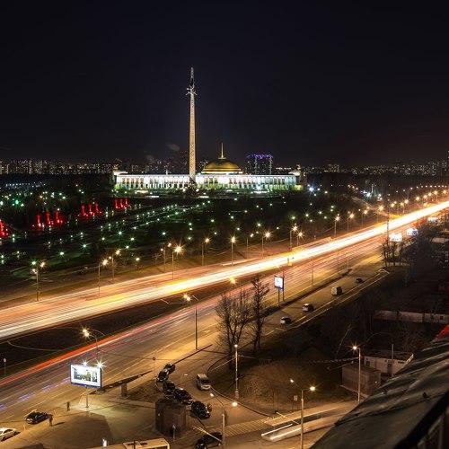 Вид на Поклонную гору