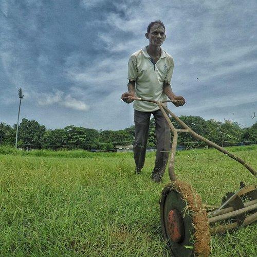 Grass cutterman