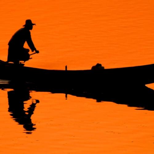 Crossing the mighty Ayeyarwaddy River