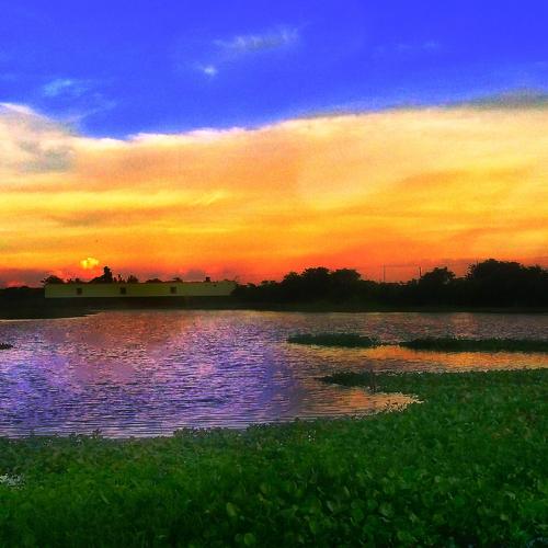 Evening Sky with sunlight Reflection !!