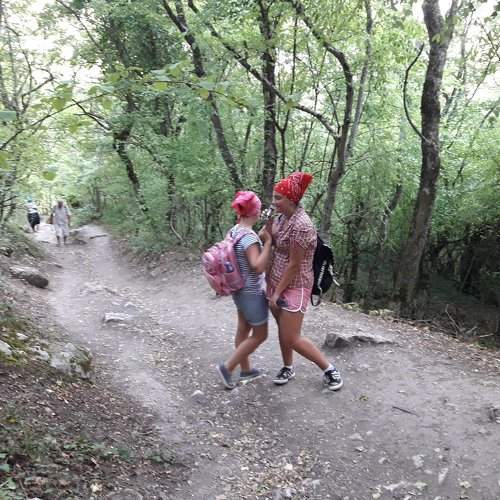 танец на природе