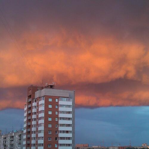 Грозное облако